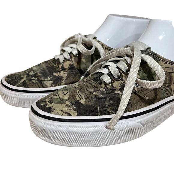VANS x Star Wars Boba Fett Excellent condition! Mens 6.5 or Womens 8 Rare - Picture 5 of 13